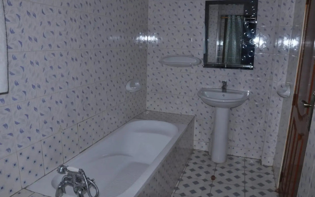 Primera Hotel