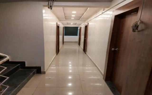 Collection O 703775 Hotel Janjir Residency