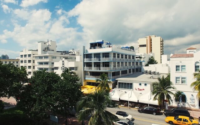 Suites at Congress Ocean Drive