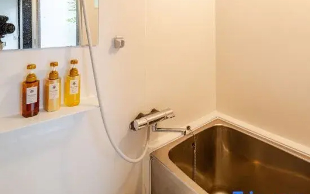 Up to 8 people/6 minutes to Namba/Good atmosphere house/wi-fi/Osaka trip/87m2