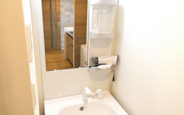 Alpha Square Minami 6 Jo 301