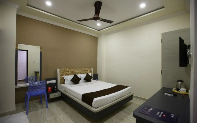 Oyo 8446 Bouvana Residency