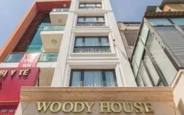 Woody House Boutique