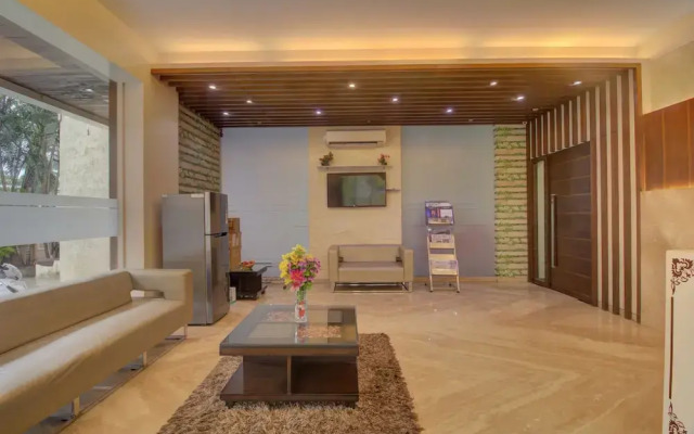 OYO 7158 Hotel Kushala Executive Inn