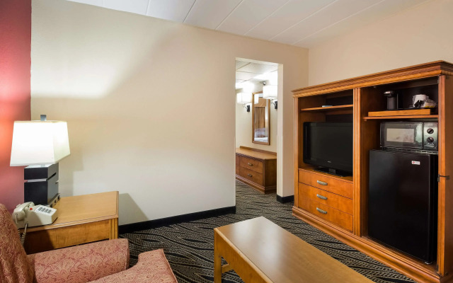 Best Western Braddock Inn