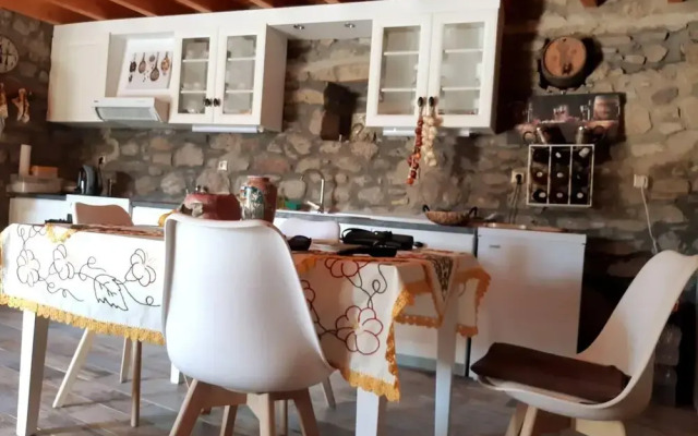 Old House Villa Moudros Kaminia Lemnos Holidays