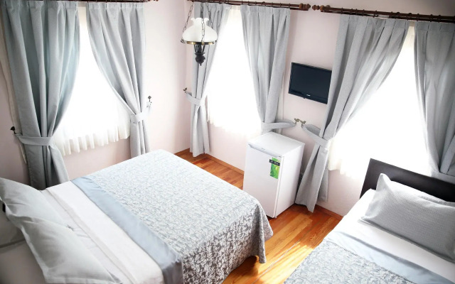 Ebruli Hotel