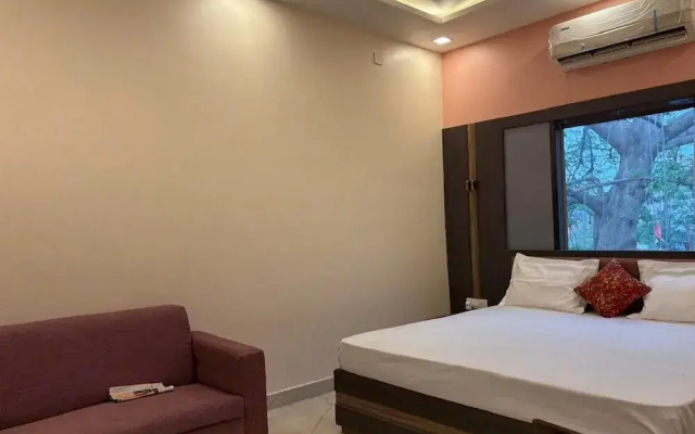 Dm Paying Guest House