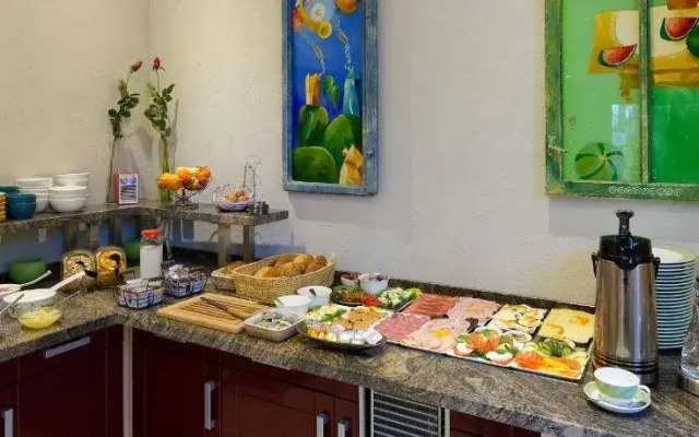 Nella Parkhotel