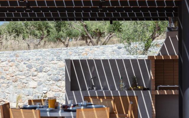 TreeTop Villa ΙΙ, outstanding spiritual retreat, By ThinkVilla