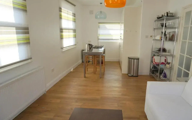 Landor Road London Apartment