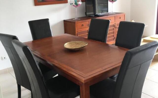 Beach Apartment Villa Columbus