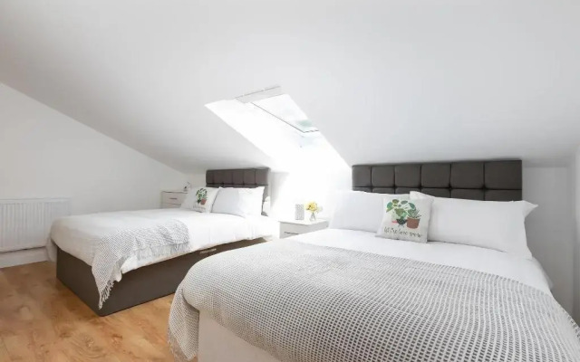 Skyvillion Tower Points - Tower Point Lovely apartment in Enfield London