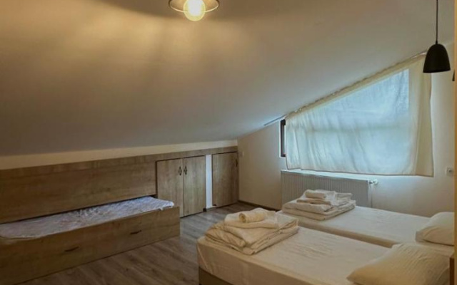 smith"s house surami