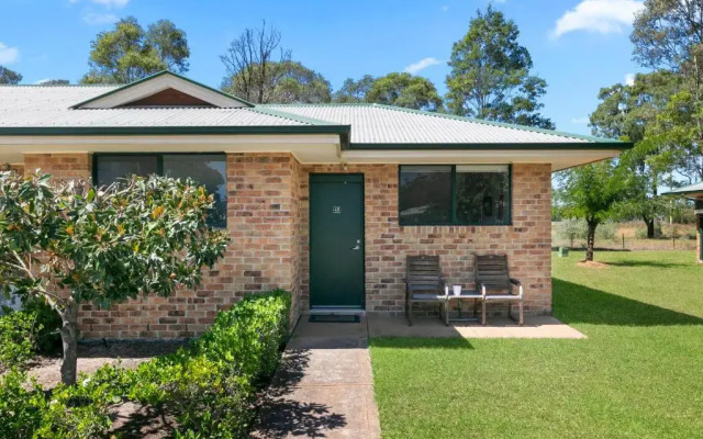 Potters Apartments