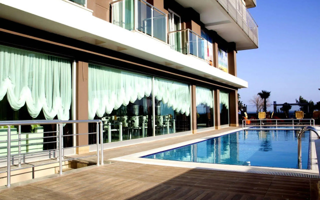 Volkii Hotel