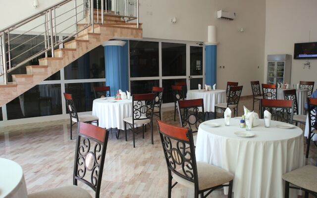 Jobyco Hotel