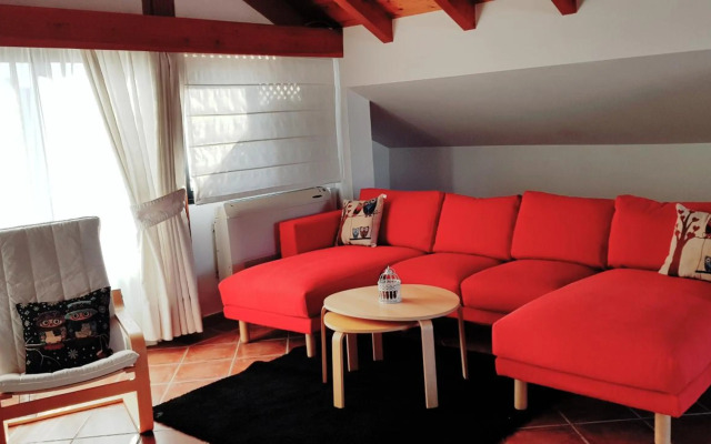 Penthouse in Jardines De Las Golondrinas