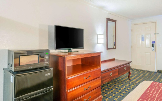 Rodeway Inn