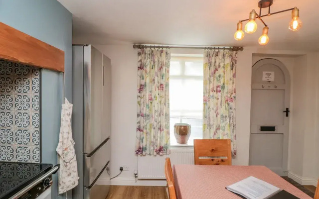 5 Rosedale Abbey