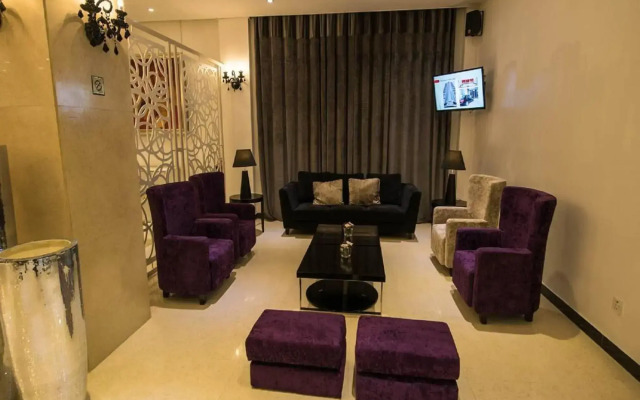 Palms Hotel
