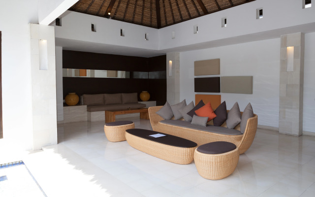 Bvilla Spa Hotel