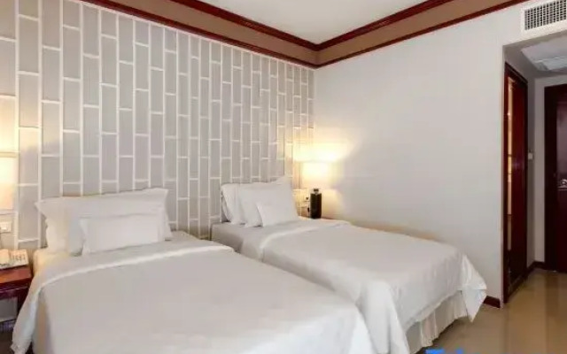 The Top Patong Resort