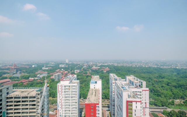 Cozy Living Studio Room at Evenciio Margonda Apartment