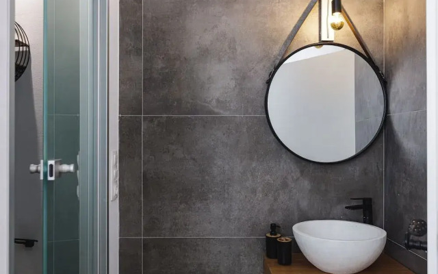 The Residence of the Old Port