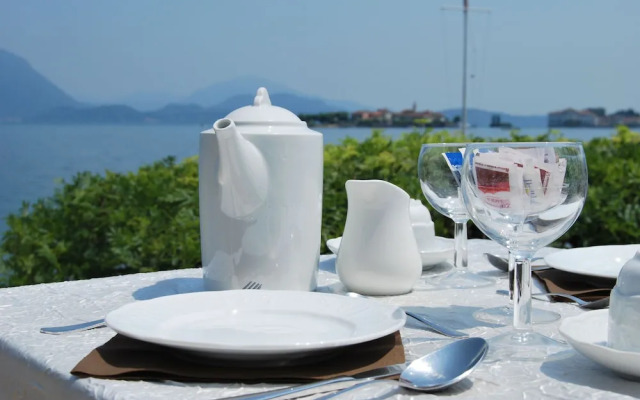 Albergo Ristorante La Ripa