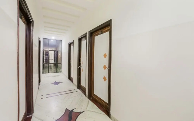 Hotel Royal Palace Inn By OYO Rooms