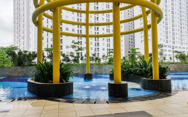 Strategic and Simply 2BR near Cassablanca at Bassura City Apartment