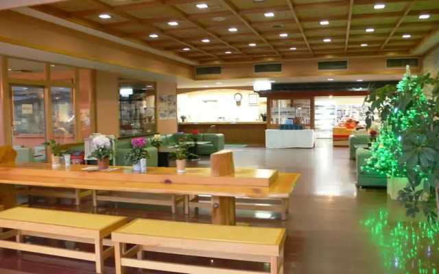 Yuttarino-Sato Inaka