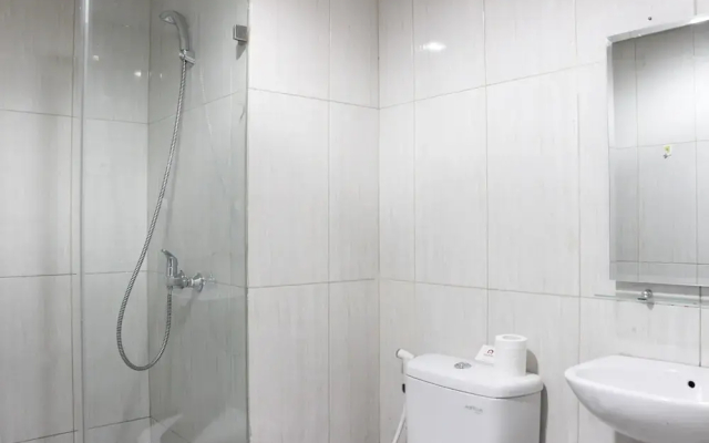 Deluxe Studio Room @ Tamansari La Grande Apartment