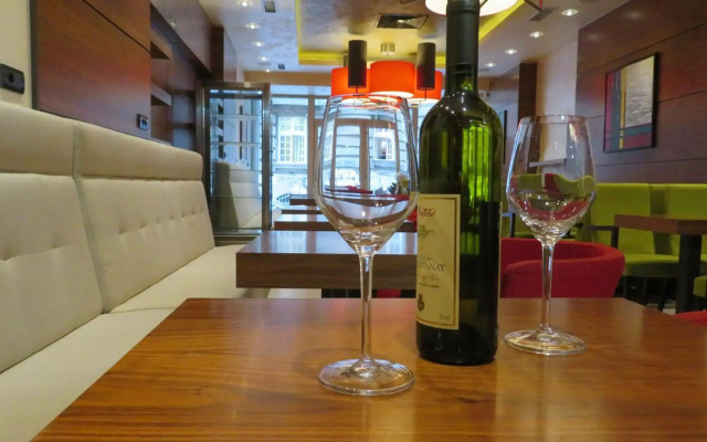 Marshal Hotel Garni