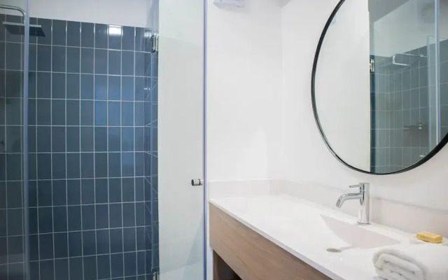 w Majestic 1BR w Modern Pool in Miraflores