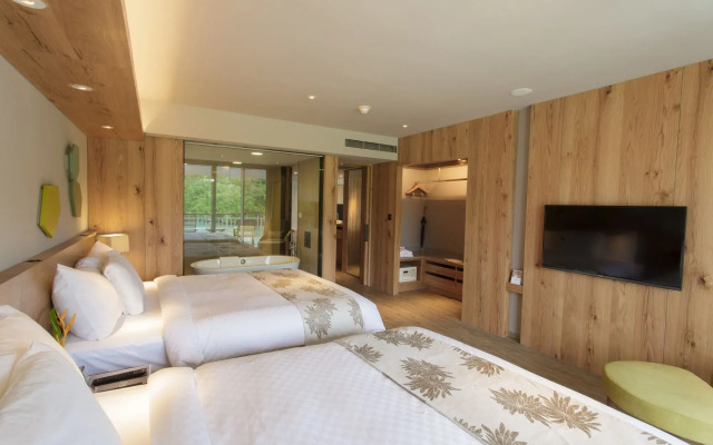 Palau Royal Resort
