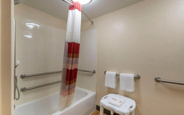 Red Roof Inn PLUS+ & Suites Chattanooga - Downtown