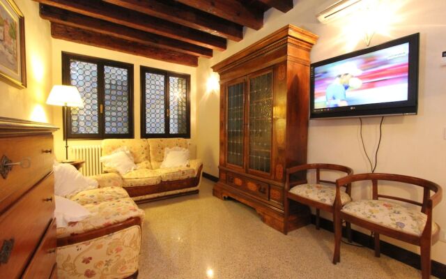 City Apartments - Tintoretto
