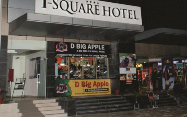 Hotel I Square