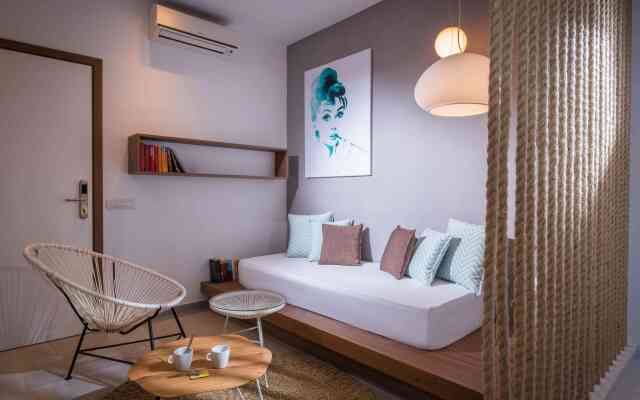 Paralos Lifestyle Beach
