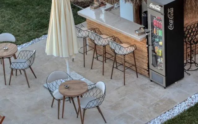 Myrodia by Etapaltınel