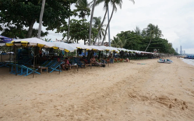 Jomtien Beach Condominium