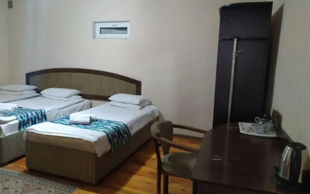 Hotel Globus Avenue