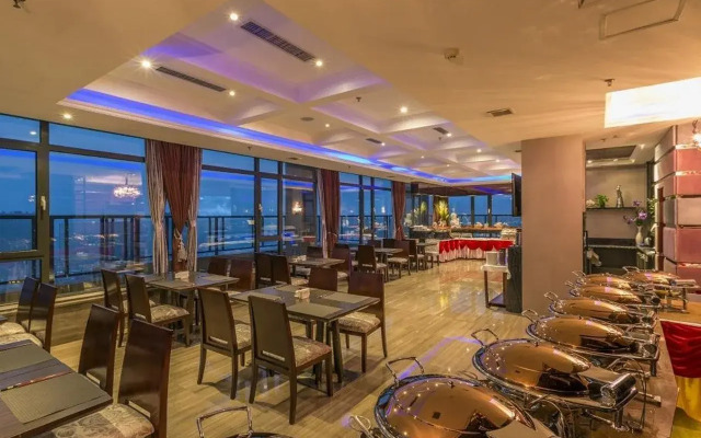 Peninsula Seasons Hotel - Apartment
