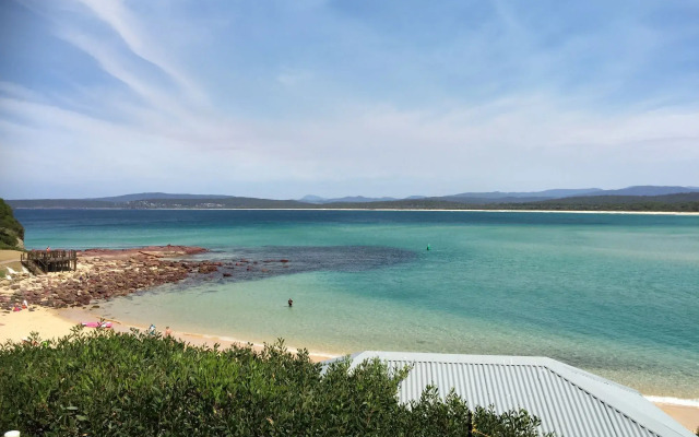 Black Dolphin Motel & Apartments