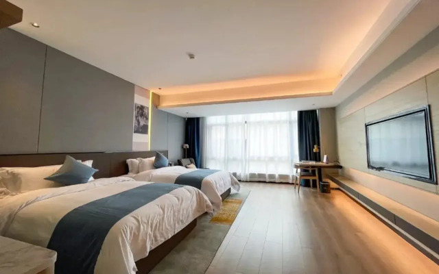 Gloria Grand Hotel Yong shun