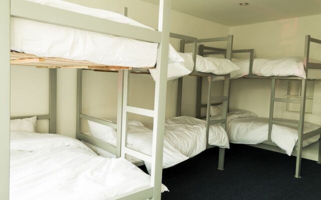 Cx Hostel