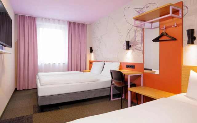 Mc Dreams Hotel Wuppertal City - 20 Min From Dusseldorf