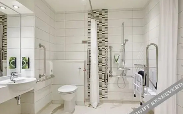Premier Inn London Bridge Hotel